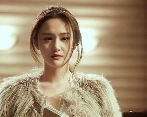 吃瓜欧美娱乐圈,瓜田李下,明星们的甜蜜与苦涩