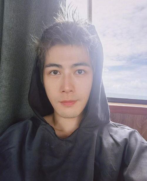 陈学冬娱乐圈吃瓜